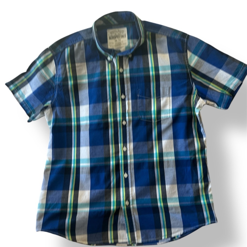 IAeropostal brand,medium size, It is almost new, only used once.